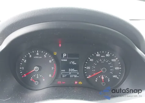 2020 Kia Rio S z USA, uszkodzony, nr VIN 3KPA24AD5LE331031